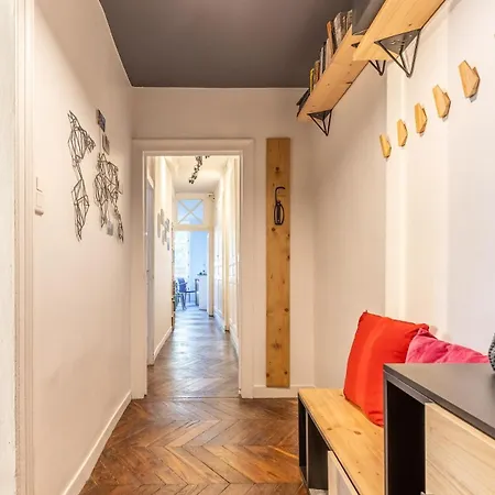 Herem Charme De L Ancien En Centre Appartement *